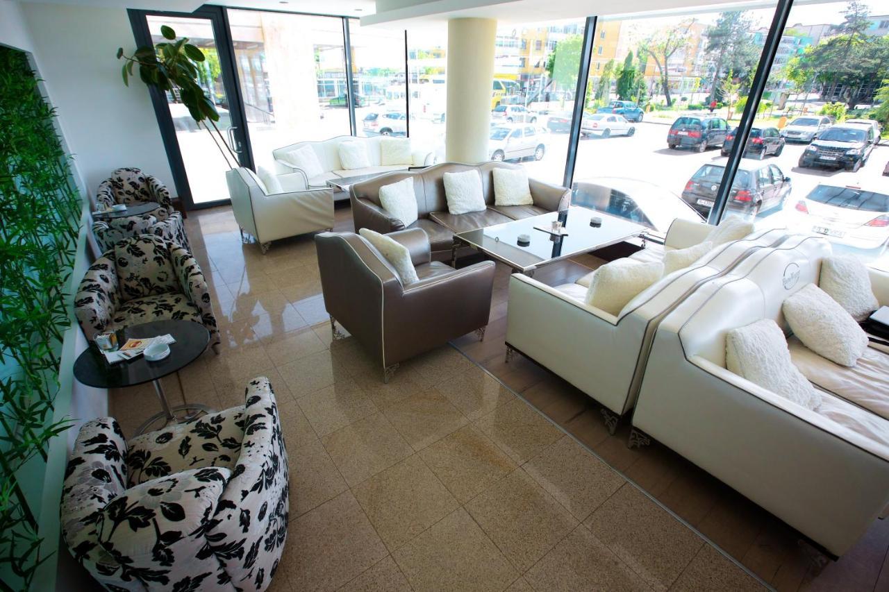 Hotel Delta 3 Τουλσέα Εξωτερικό φωτογραφία